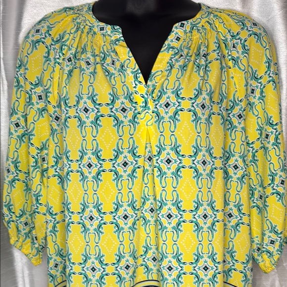Crown & Ivy Curvy The Icon Yellow Cayo Coco Signature Women’s 1X 3/4 Sleeve - Picture 1 of 7